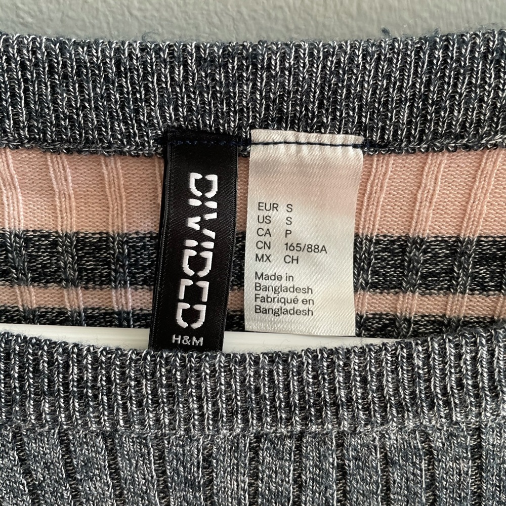 H&M Ribbed Striped Sweater - Picture 3 of 3